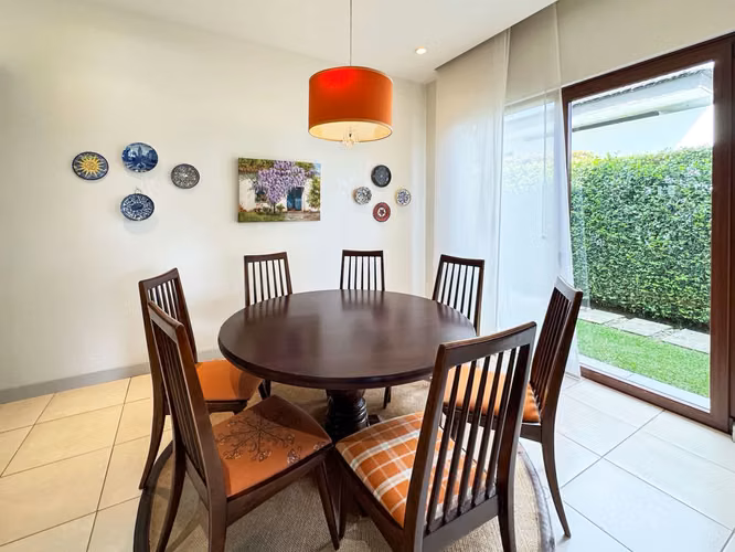 Se vende Casa de lujo de 1 planta en Condominio Gregal, Tres Ríos (AD)
