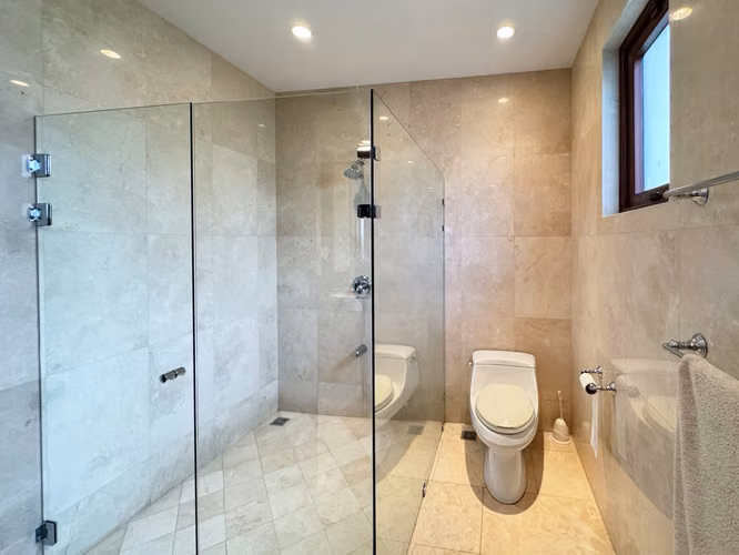Se vende Casa de lujo de 1 planta en Condominio Gregal, Tres Ríos (AD)