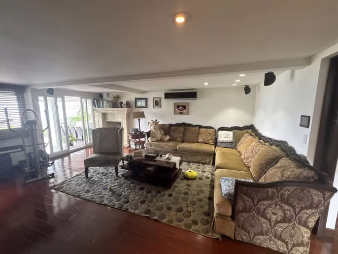 VENTA ESCAZÚ GANGA MANSION CON VISTAS EN JABONCILLOS SE FINANCIA O SE RECIBE