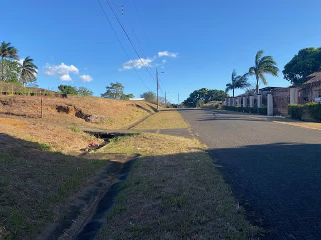 Venta Lote plano en Residencial Quinta El Dorado - Imagen 3