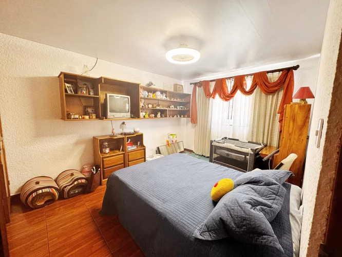 VENTA DE CASA INDEPENDIENTE EN RHOMOSER