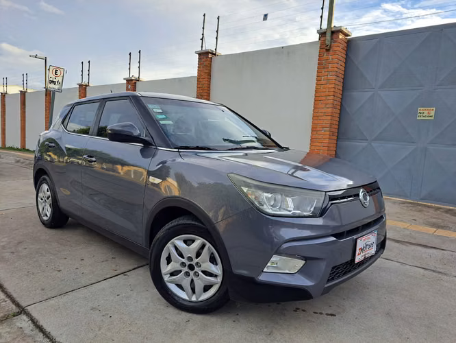 SSANG YONG TIVOLI 2017