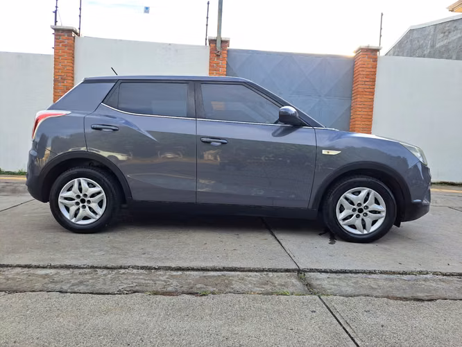 SSANG YONG TIVOLI 2017