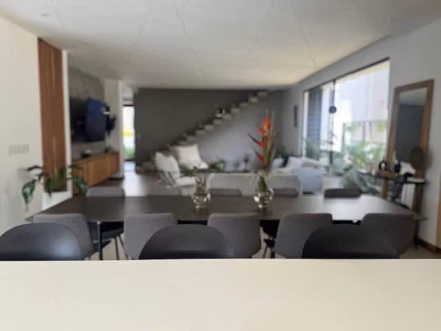 4 HABITACIONES. Planta baja, Piscina  En Heredia FRANCOSTA