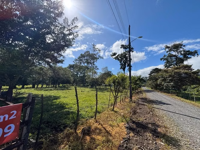 Terreno en la Marina de Pococi, Guapiles. Se escuchan ofertas!!! - Imagen 2