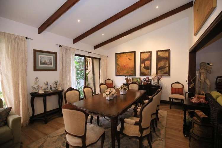 CASA EN ESCAZU UNA PLANTA - Imagen 4