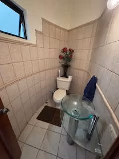 id 38744 Venta de casa con dos apartamentos, San Ramón de Tres Ríos