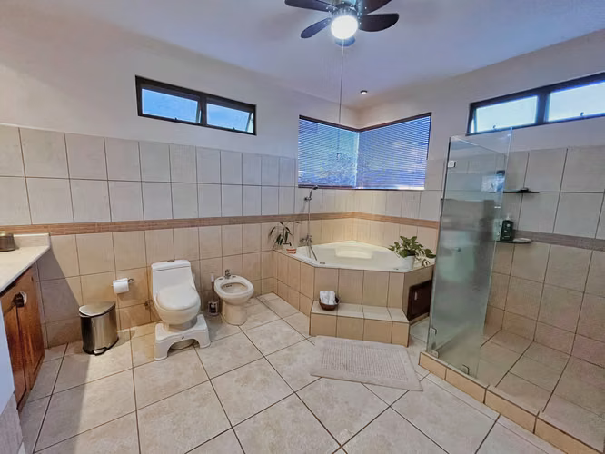 ALQUILER | VENTA DE CASA - ESCAZÚ - Imagen 6