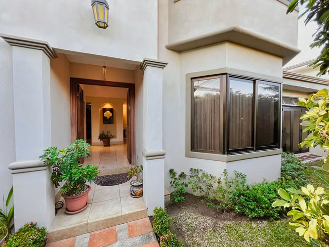 ALQUILER | VENTA DE CASA - ESCAZÚ - Imagen 4