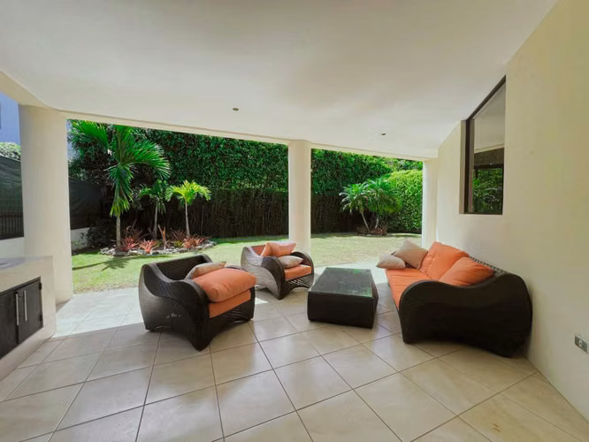 ALQUILER DE CASA EN CONDOMINIO - SANTA ANA - Imagen 7
