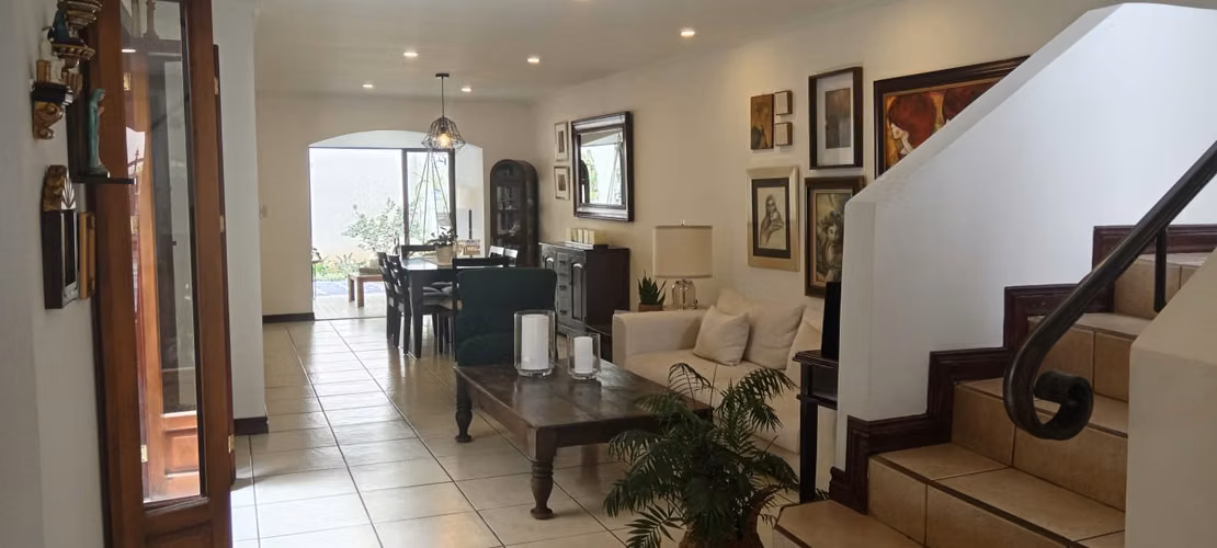 Venta de Casa en Residencial Omega en Tres Ríos 2702