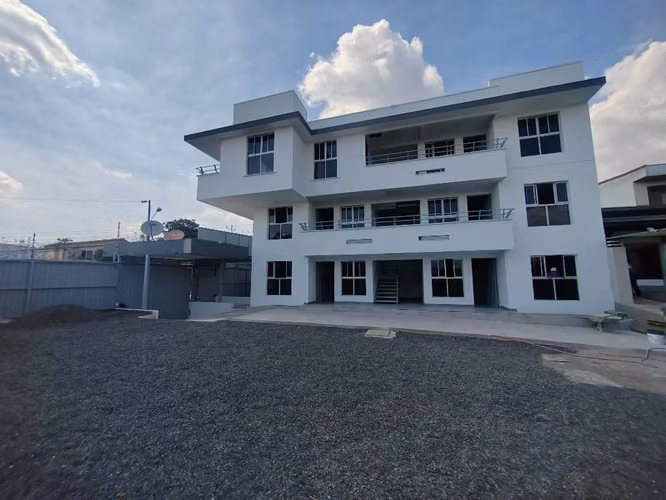 Alajuela Apartments