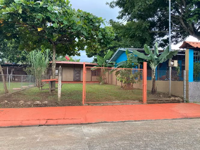 Se vende Casa Veroliz, Esparza