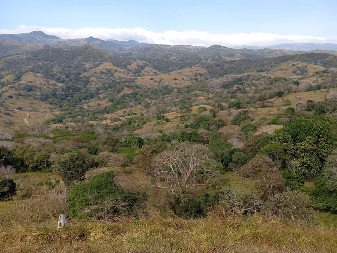 Venta de terreno en Mesetas, San Jerónimo, Esparza