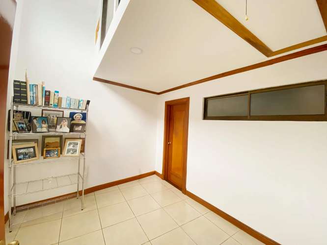 Venta de Casa de uso mixto en Guayabos de Curridabat - Imagen 17