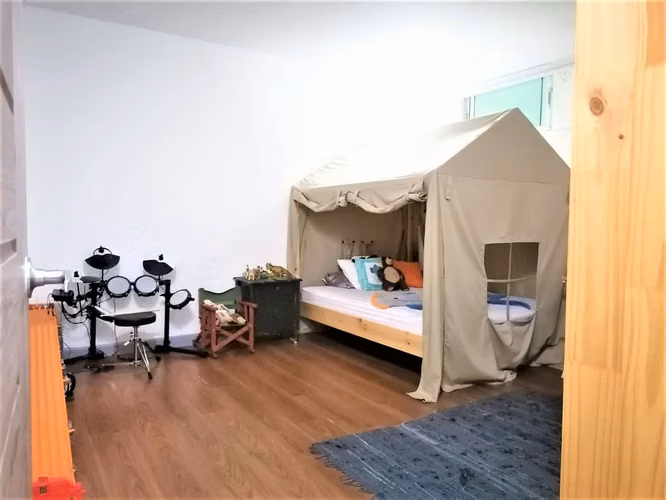 Venta de amplia casa , Curridabat id #35048