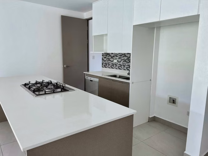 ALQUILER DE CASA EN CONDOMINIO - LINDORA 43
