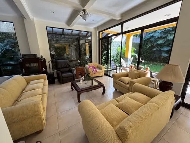 Venta de casa en Residencial AAA, Curridabat, San José, #5640