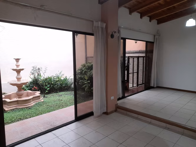 Venta de casas, Barrio Gonzalez Lahman 5633