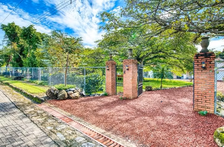 Casa en venta en Orotina, Residencial Vista Mar, amueblada, con piscina y vistas - Imagen 12