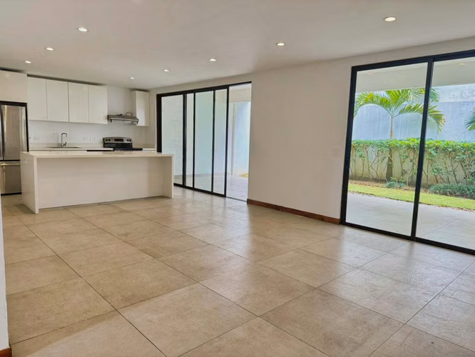 ALQUILER DE CASA EN CONDOMINIO -  ESCAZÚ - Imagen 10