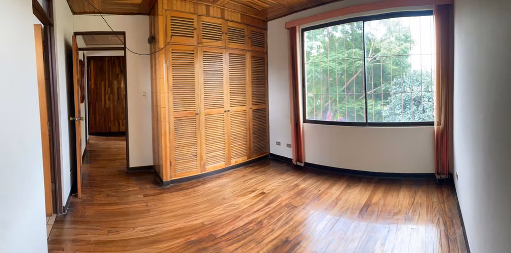 SE VENDE DOS CASAS INDEPEDIENTES EN ZAPOTE