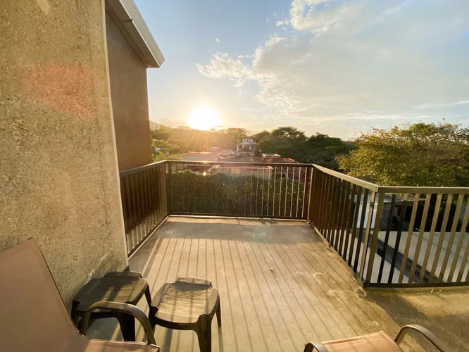 Casa de 3 Niveles en Santa Ana | Jardín | Condominio de Solo 5 Casas - Imagen 11
