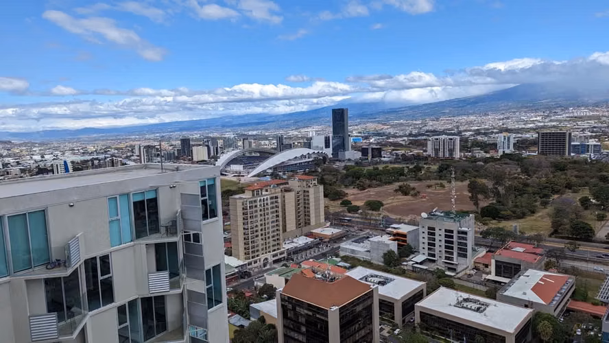 Sabana Sur, Torre SECRT, moderno EXCLUSIVO apartamento - Imagen 4