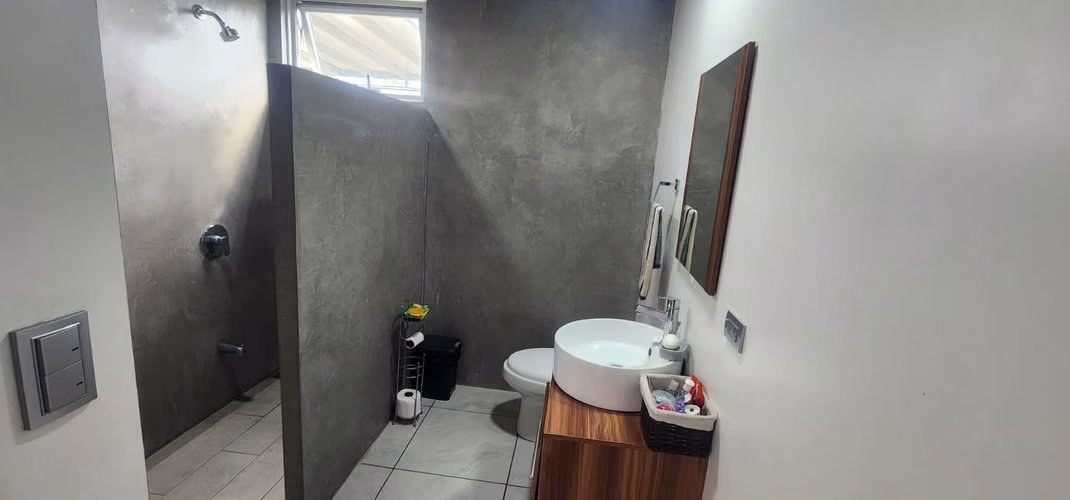 Casa en venta en Naranjo, amueblada, preciosas vistas, cancha básquetbol, estilo moderno - Imagen 9