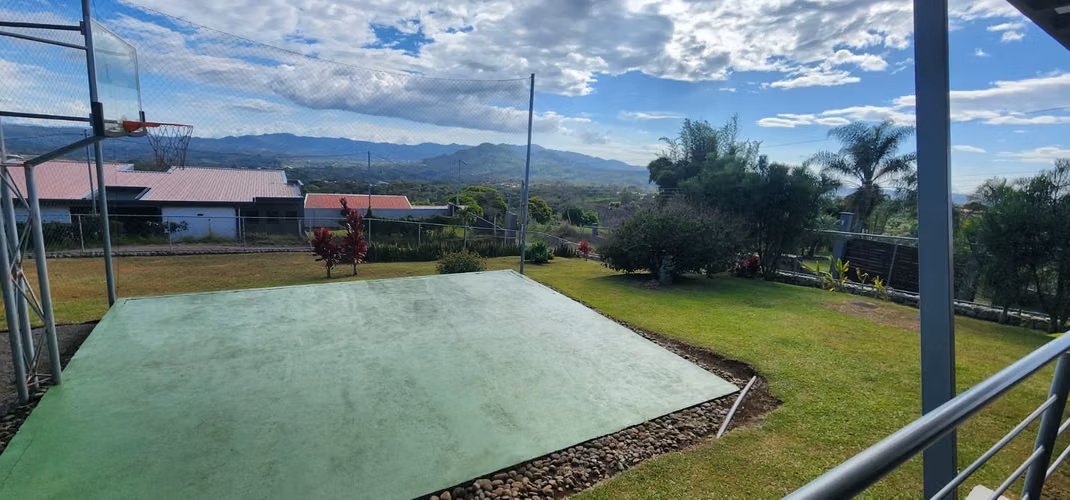 Casa en venta en Naranjo, amueblada, preciosas vistas, cancha básquetbol, estilo moderno - Imagen 6