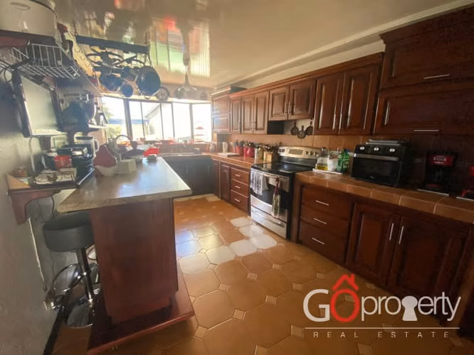 Venta de Propiedad con local y apartamentos en alquiler Los Yoses ID4552 - Imagen 5