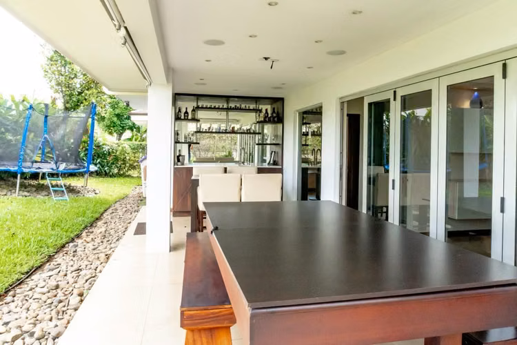 Casa en venta en San Rafael, Alajuela, Condominio Hacienda Espinales