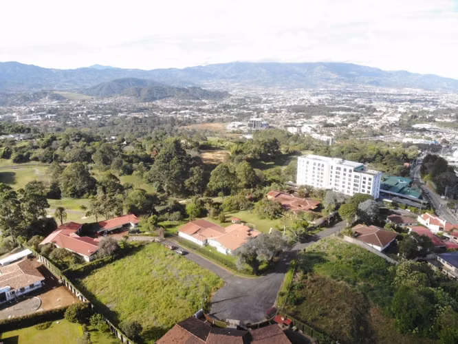 Venta de Hermosa Casa de 1 planta, Granadilla, Curridabat. 5473