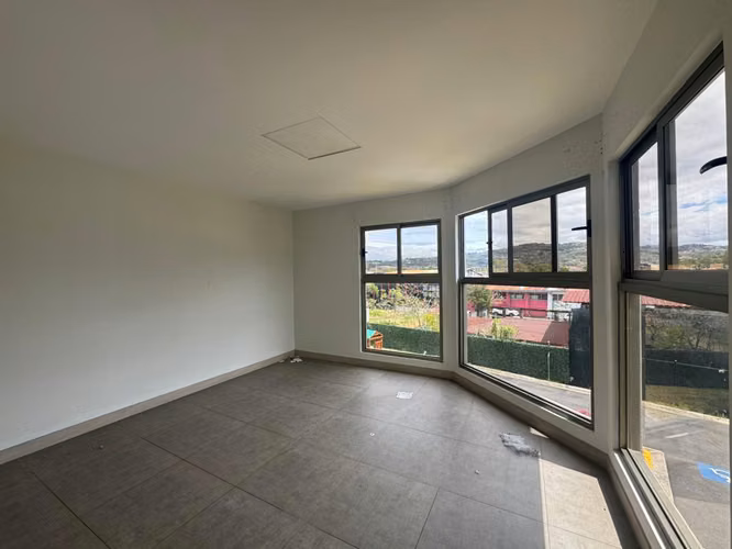 ALQUILER DE AMPLIO APARTAMENTO EN LINDORA - Imagen 5