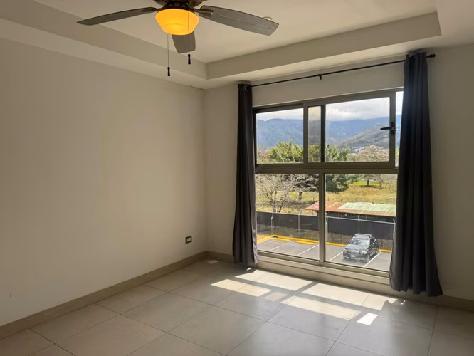 ALQUILER DE AMPLIO APARTAMENTO EN LINDORA - Imagen 7