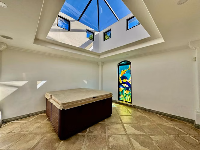 Se vende lujosa Casa de una planta en Monterán (MA). - Imagen 17