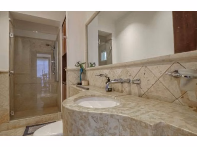 Vendo Condominio en San Rafael de Escazú