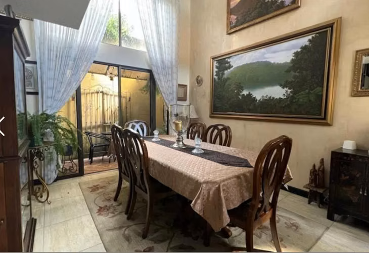 Venta de casa en Guayabos de Curridabat, San José, 5667