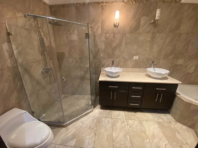 OFERTA CASA SANTA ANA CONDOMINIO
