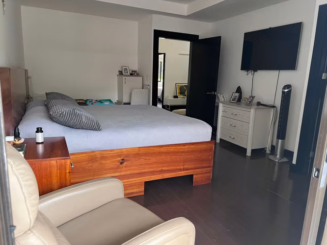 Nuevo en el mercado,Calidad y remodelada,condominio de lujo Almeria cuota baja - Imagen 13