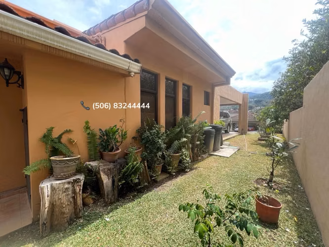 VENTA DE CASA EN ESCAZÚ