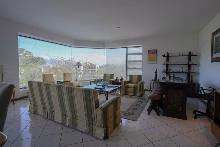 Venta de Apartamento en Escazu! - Imagen 4