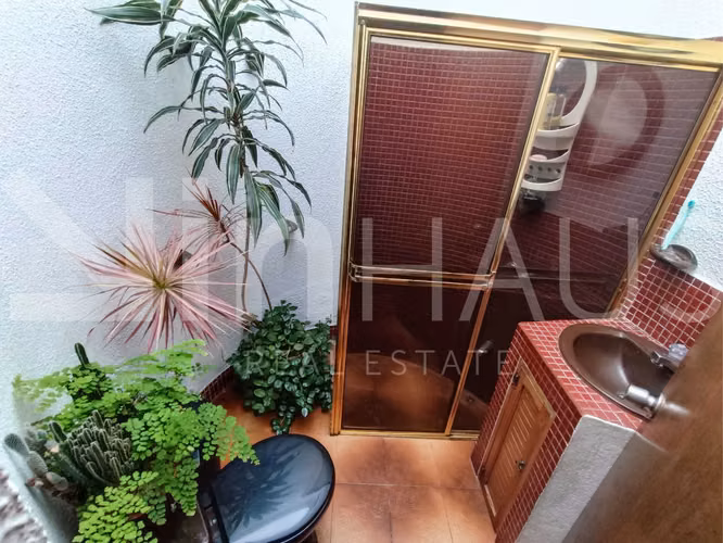 Venta de casa de uso mixto en el Molino de Cartago - EU