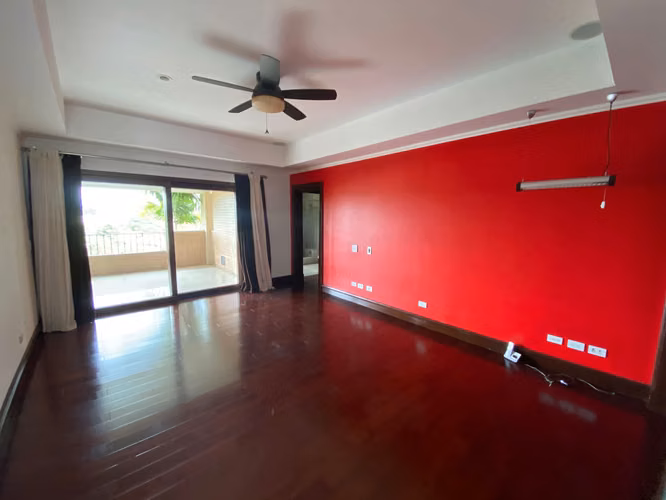 OFERTA!! Venta de casa en condominio Monterán, 3848