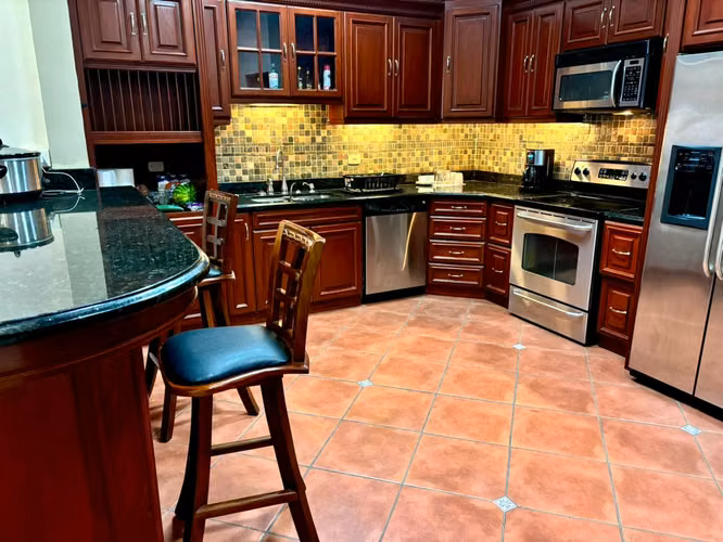 SE VENDE HOTEL – San José, Catedral | HO-121
