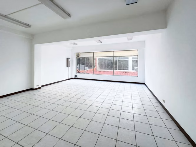 Se vende Edificio Comercial en San José centro (AD).