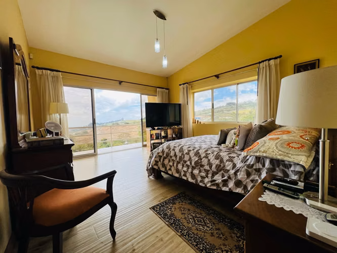 Venta de Casa en LLano Grande de Cartago con terreno amplio - Imagen 6
