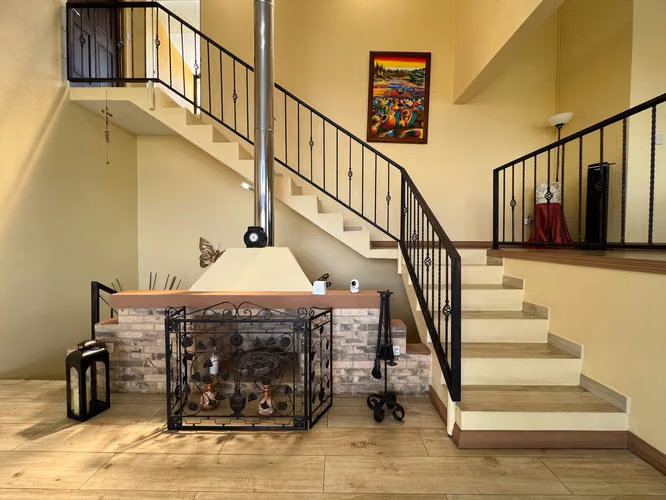 Venta de Casa en LLano Grande de Cartago con terreno amplio - Imagen 5