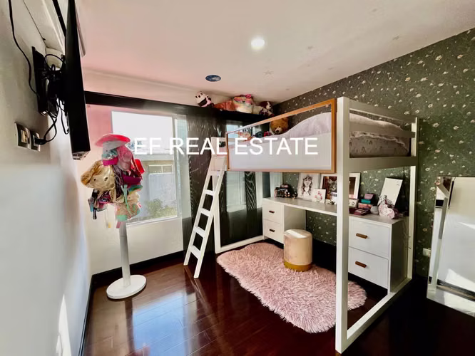 SANTA ANA ¡¡¡ CASA MODERNA 3HAB/ 3,5 BAÑOS UBICACION INMEJORABLE