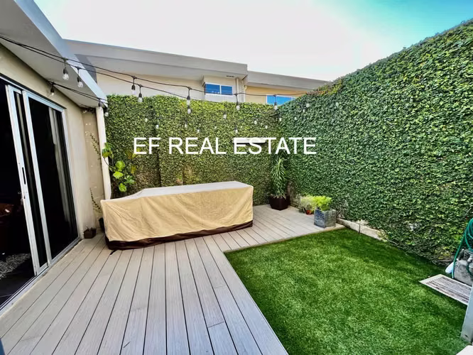 SANTA ANA ¡¡¡ CASA MODERNA 3HAB/ 3,5 BAÑOS UBICACION INMEJORABLE